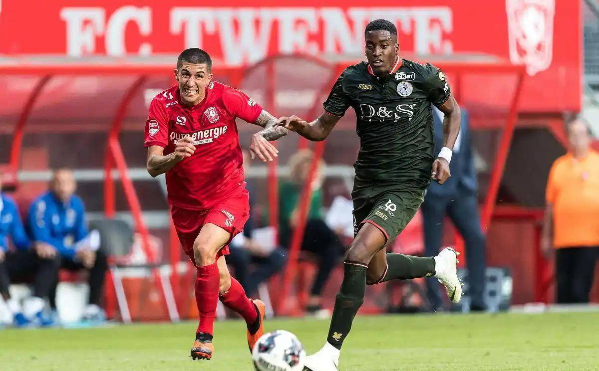 库里位列第 库里位列第