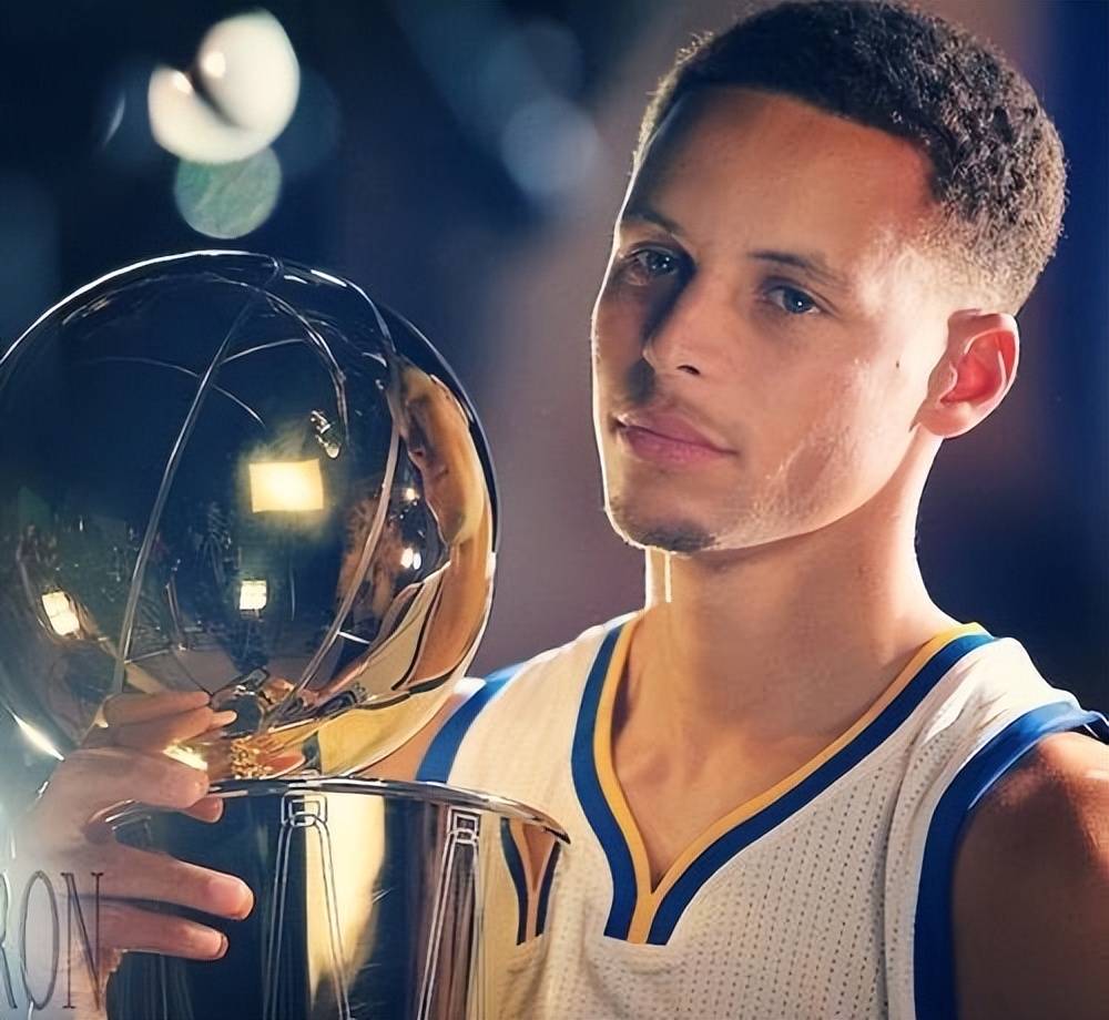 船拉开比分 船拉开比分