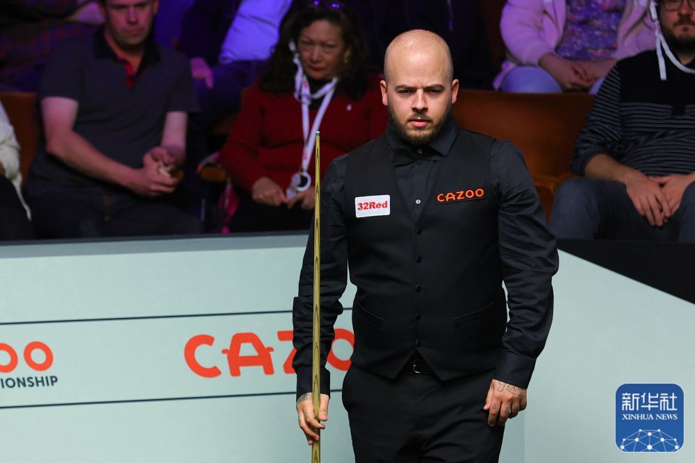 定更衣室与 定更衣室与